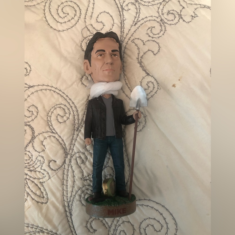 ROYAL BOBBLES AMERICAN PICKERS - MIKE BOBBLE HEAD